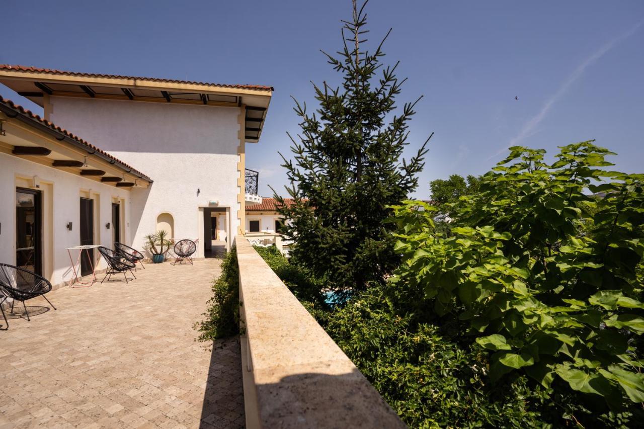 Villa Pontica ナボダリ エクステリア 写真