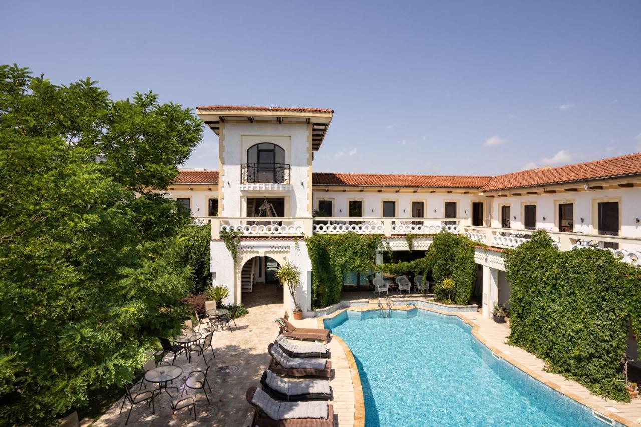Villa Pontica ナボダリ エクステリア 写真