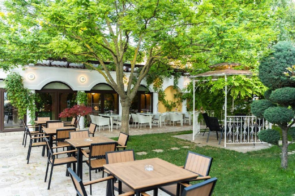 Villa Pontica ナボダリ エクステリア 写真