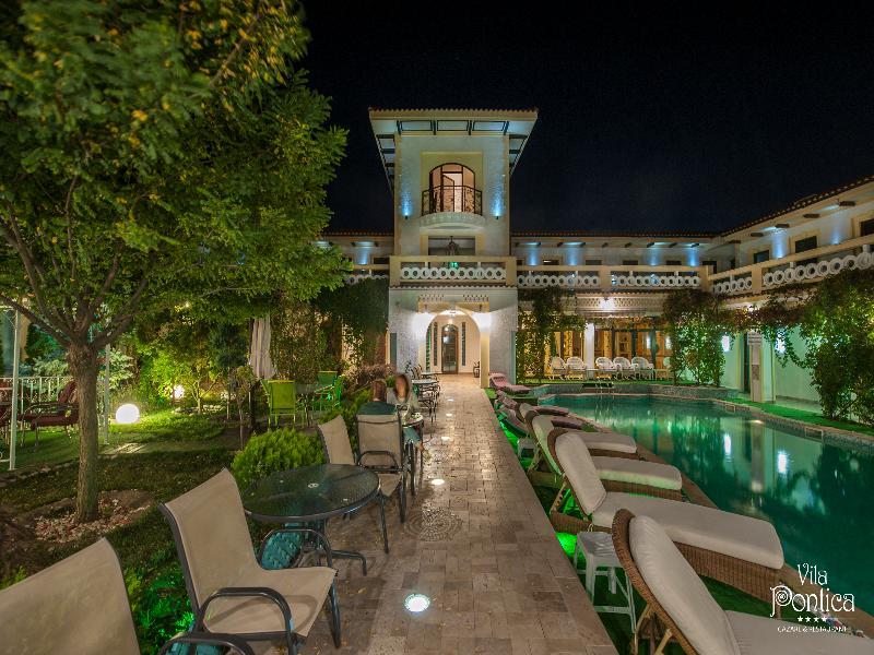 Villa Pontica ナボダリ エクステリア 写真